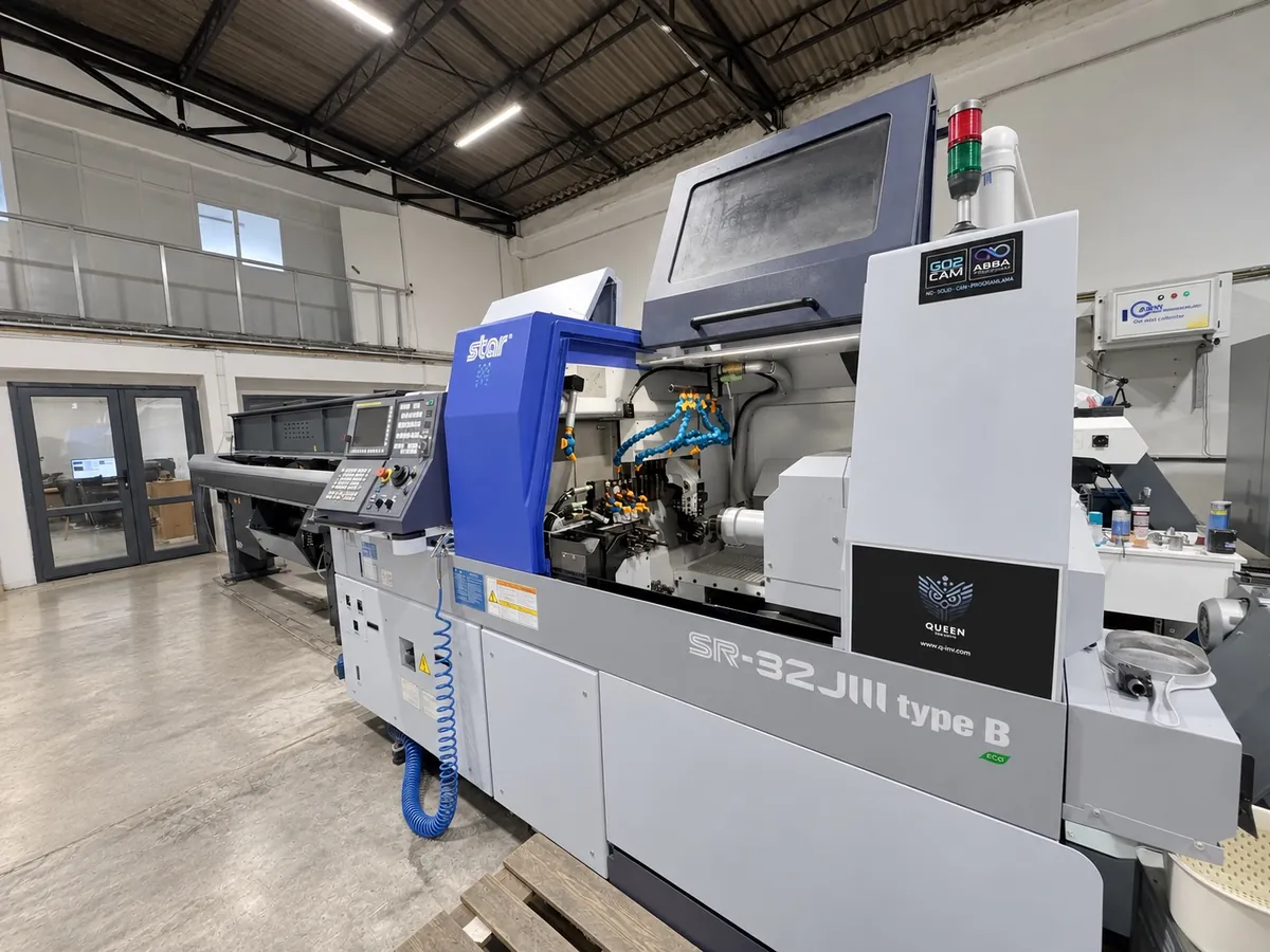 Star SR-32R Swiss-type CNC lathe